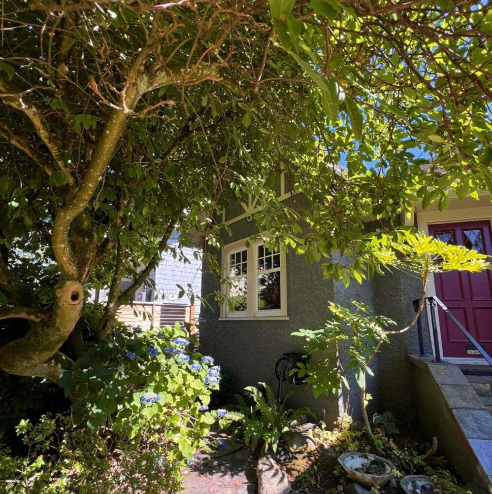 Outside &amp; Front Door view